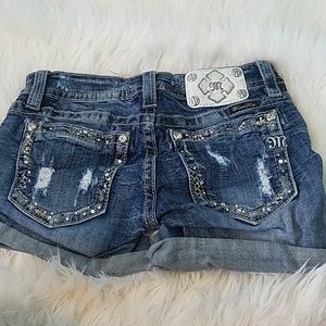 Miss me signature shorts